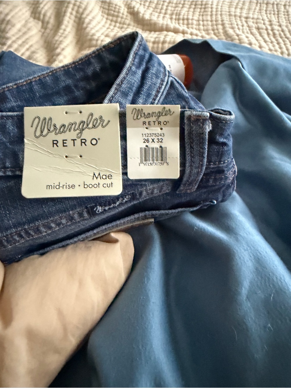 Wrangler Retro Mae Mid-Rise Boot Cut Jeans - Blue